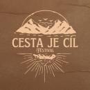 Cesta je cíl - cestovatelský festival - nádvoří